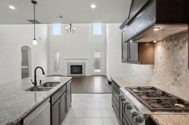 6625 Titus Lane, Frisco, TX 75036