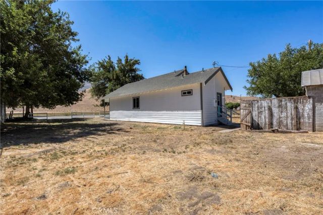 18220 HWY 178, Weldon, CA 93240