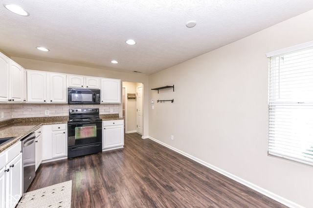 3830 Gray Heather Lane, Whitestown, IN 46075