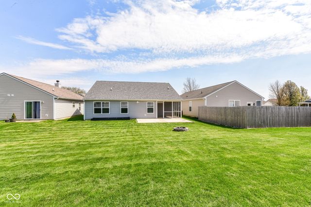 3830 Gray Heather Lane, Whitestown, IN 46075