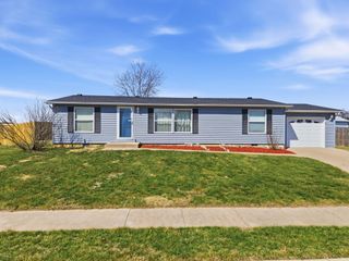 5041 JASMINE WAY, Columbia, MO 65202
