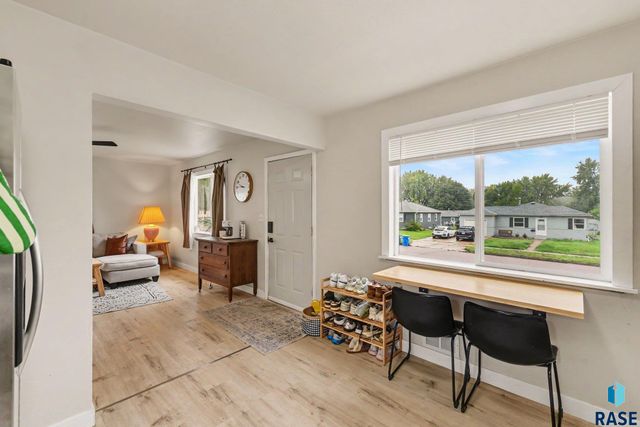 2908 E Claudette Dr Drive, Sioux Falls, SD 57103