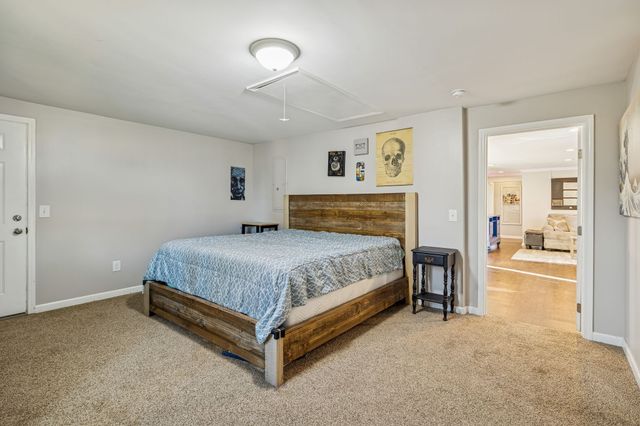 411 Purtle Rd, Lafayette, TN 37083