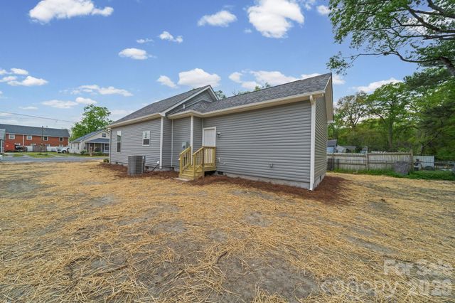 206 Legrand Street, Cheraw, SC 29520