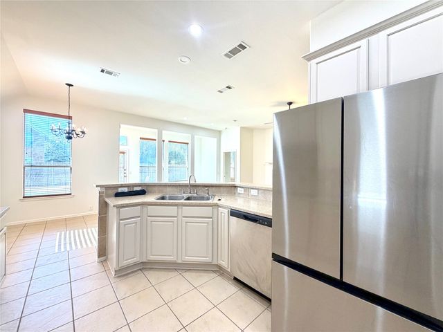2811 Barco, Grand Prairie, TX 75054