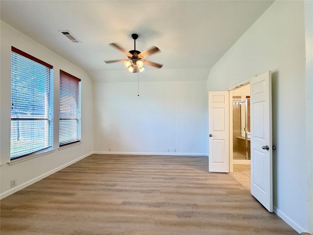 2811 Barco, Grand Prairie, TX 75054