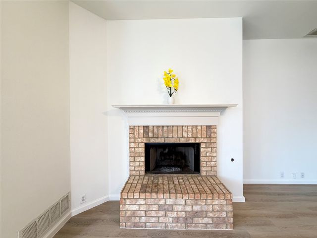 2811 Barco, Grand Prairie, TX 75054