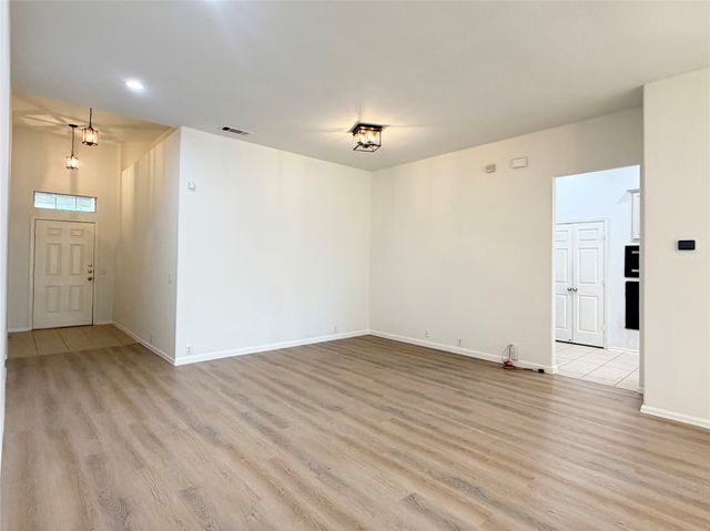 2811 Barco, Grand Prairie, TX 75054