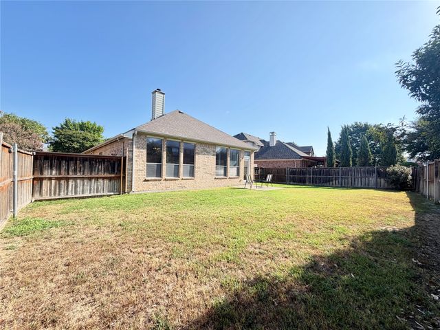2811 Barco, Grand Prairie, TX 75054
