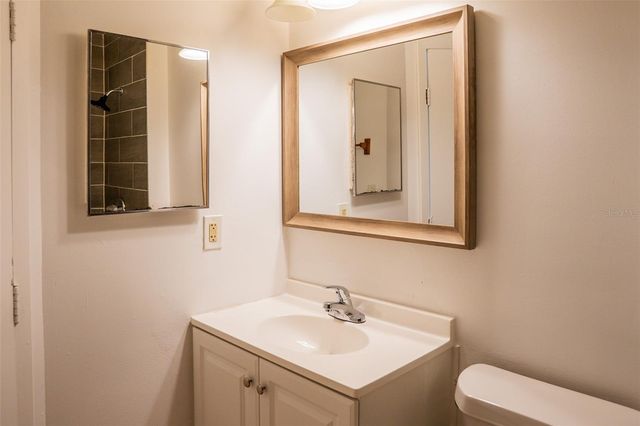 2323 HUNTINGTON GREEN COURT 5, Orlando, FL 32839