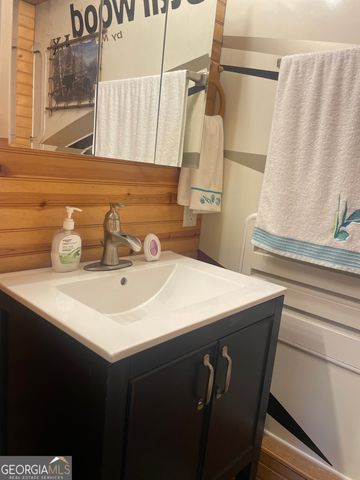 19 Yogi Bear Boulevard B29, Cleveland, GA 30528