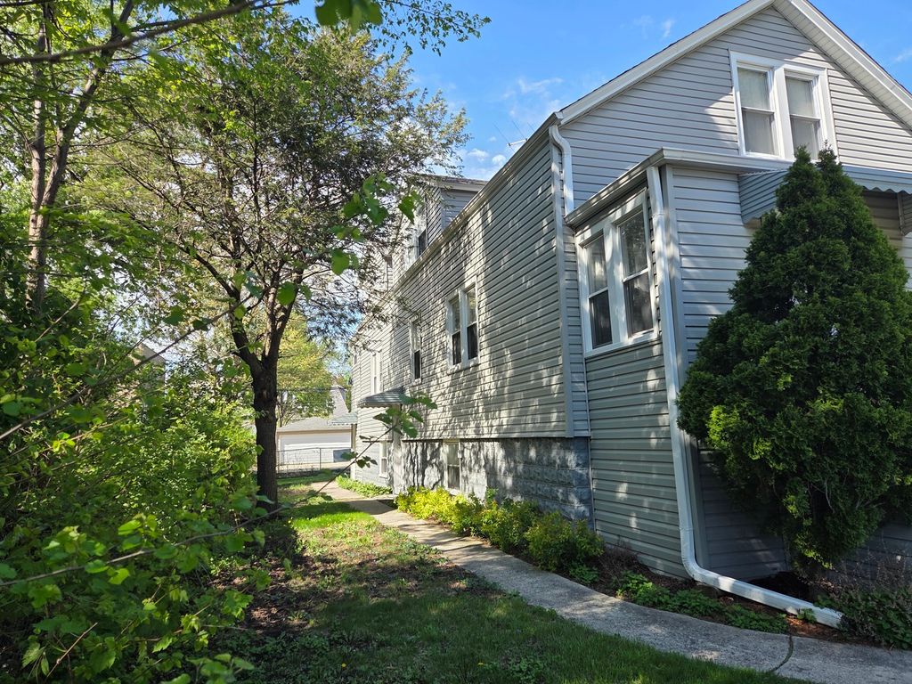 5484 W Gettysburg Street, Chicago, IL 60630 — exterior