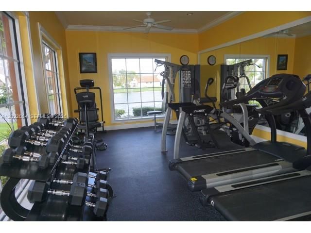 12365 SW 18th Ter 203, Miami, FL 33175