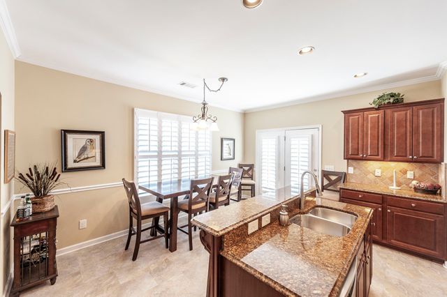 110 Trenton Ln, Hendersonville, TN 37075