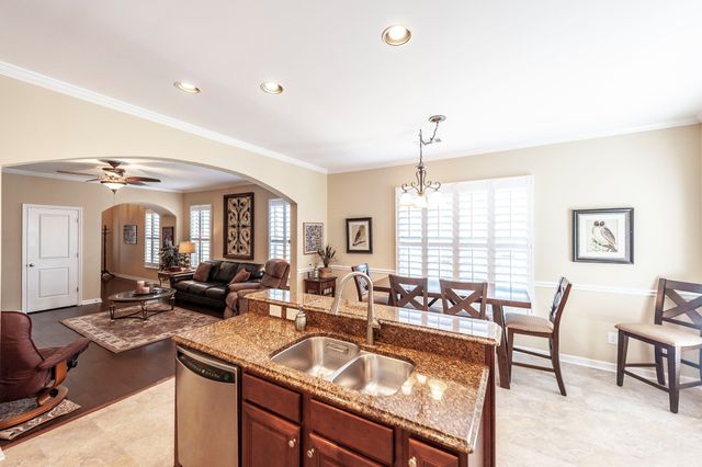 110 Trenton Ln, Hendersonville, TN 37075