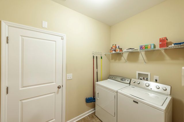 110 Trenton Ln, Hendersonville, TN 37075