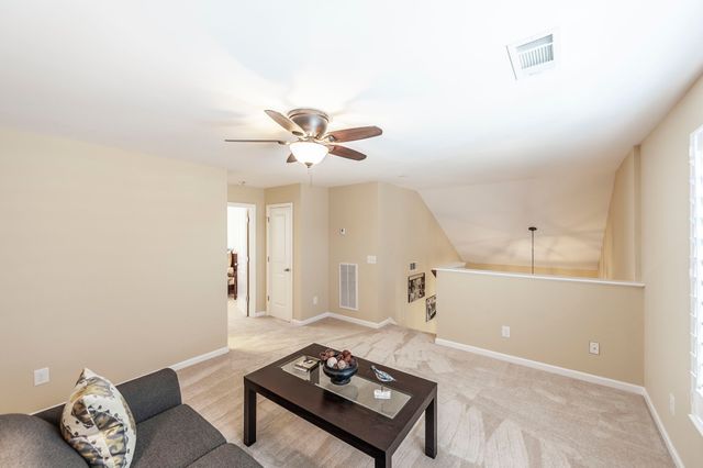 110 Trenton Ln, Hendersonville, TN 37075