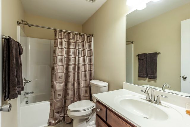 110 Trenton Ln, Hendersonville, TN 37075