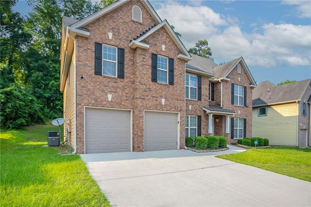 2482 Brittany Park Lane, Ellenwood, GA 30294
