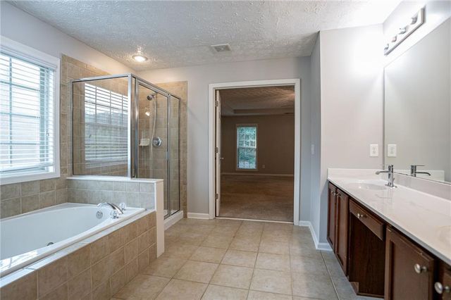 2482 Brittany Park Lane, Ellenwood, GA 30294