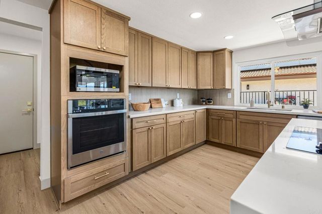 12615 Senda Acantilada, San Diego, CA 92128