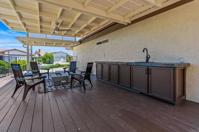 12615 Senda Acantilada, San Diego, CA 92128