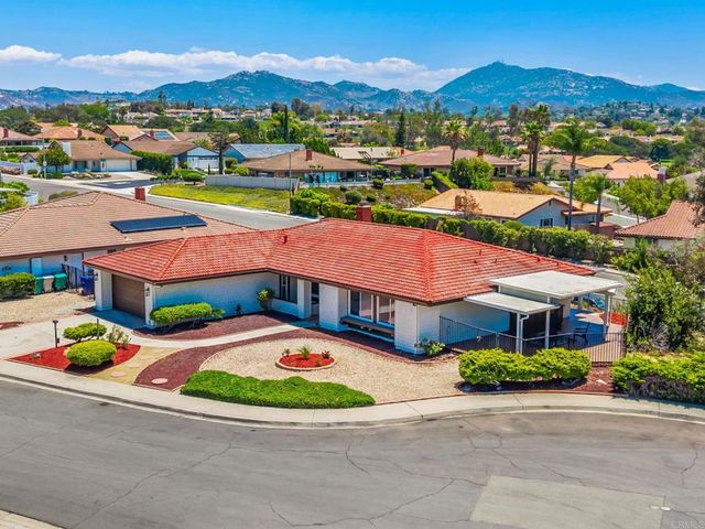 12615 Senda Acantilada, San Diego, CA 92128