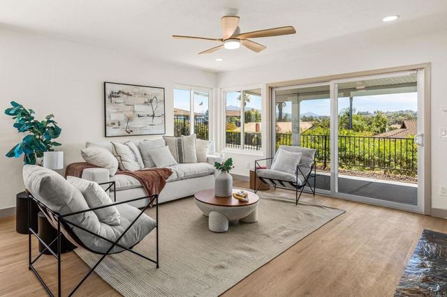 12615 Senda Acantilada, San Diego, CA 92128