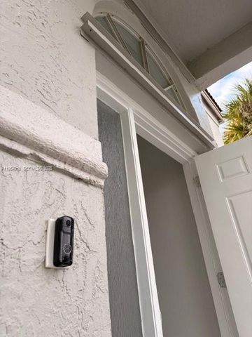 318 NW 153rd Ave, Pembroke Pines, FL 33028