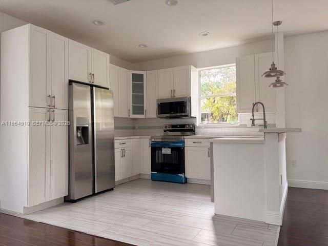 318 NW 153rd Ave, Pembroke Pines, FL 33028