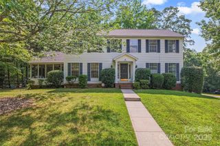 9833 White Cascade Drive, Charlotte, NC 28269