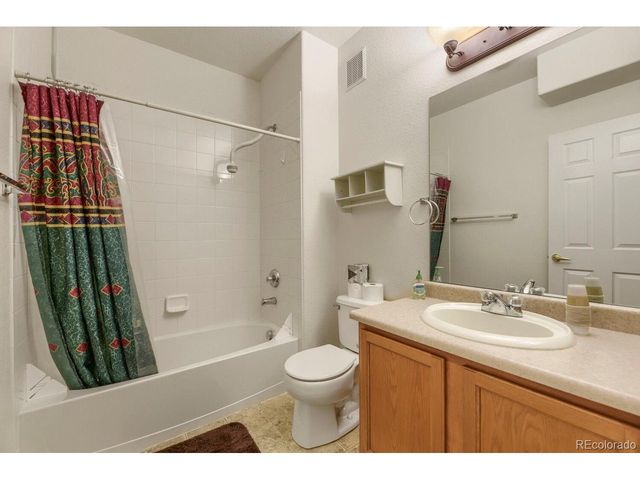15700 E Jamison Dr 2-206, Englewood, CO 80112