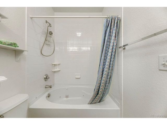 15700 E Jamison Dr 2-206, Englewood, CO 80112