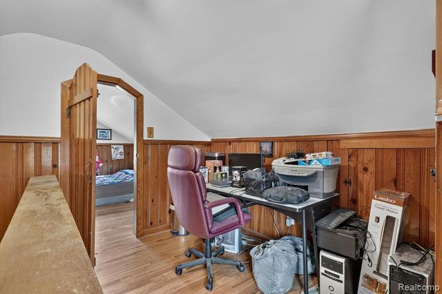 13121 Backus Street, Southgate, MI 48195