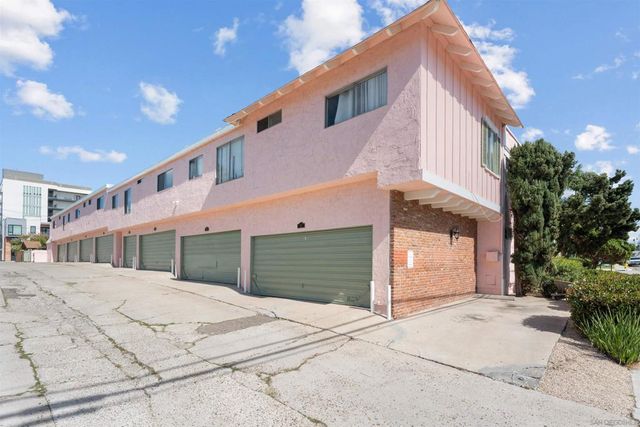 930 Avenue 20, National City, CA 91950