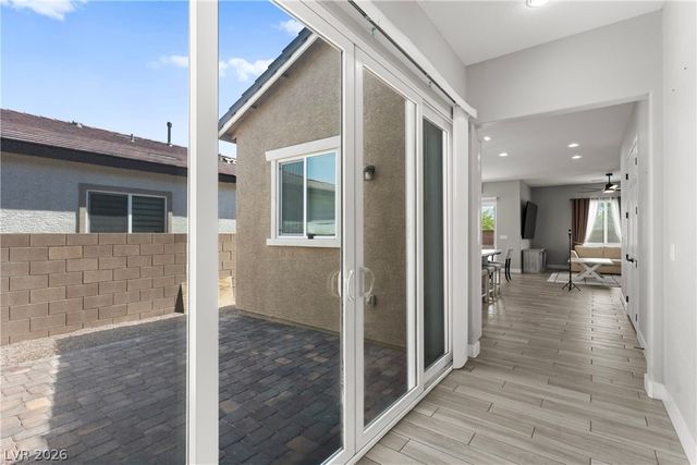 117 Barton Bay Avenue, North Las Vegas, NV 89031
