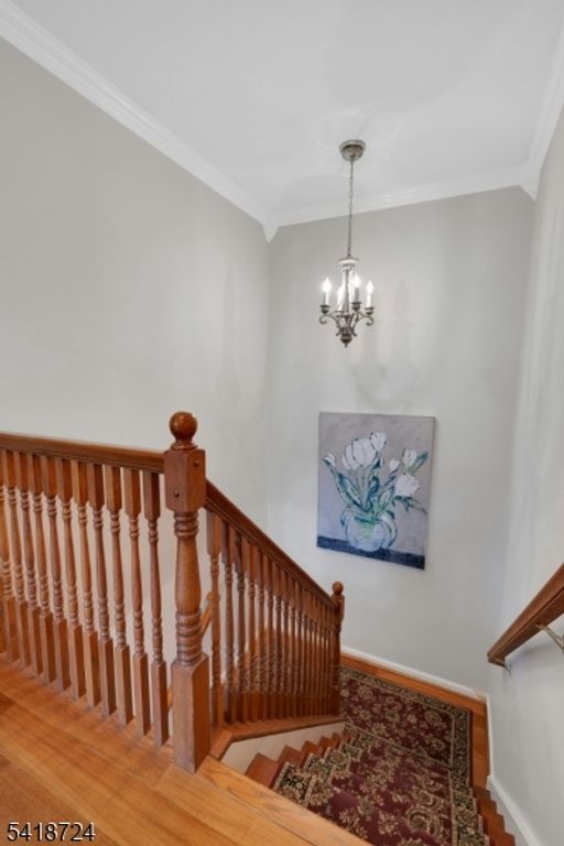 Image 21 of property listing at 30 Coachlight Dr, Chatham Twp., NJ 07928