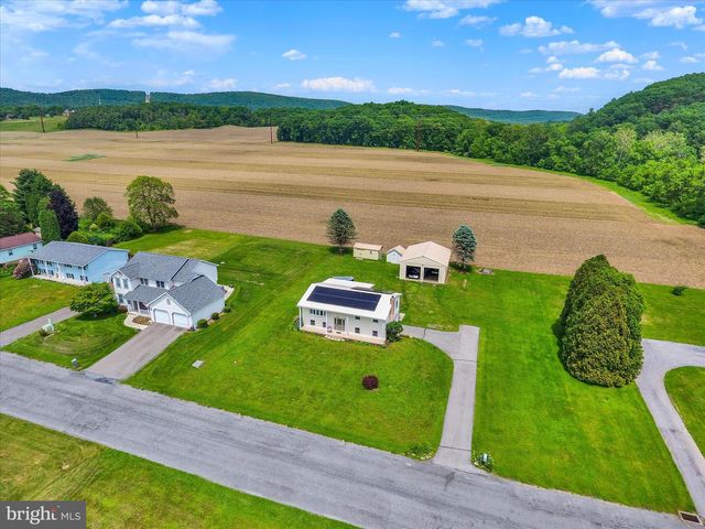 95 PAWNEE LN, Halifax, PA 17032