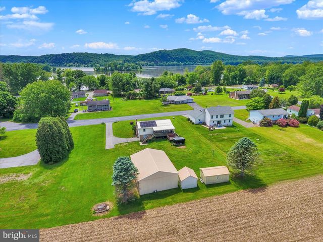 95 PAWNEE LN, Halifax, PA 17032