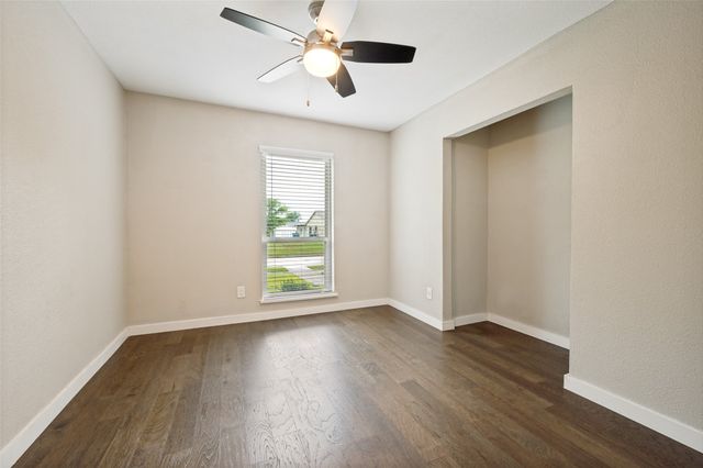 4913 Wagner Drive, The Colony, TX 75056