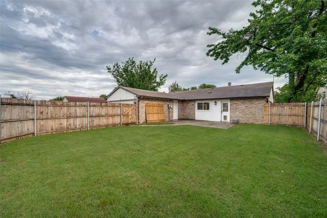 4913 Wagner Drive, The Colony, TX 75056