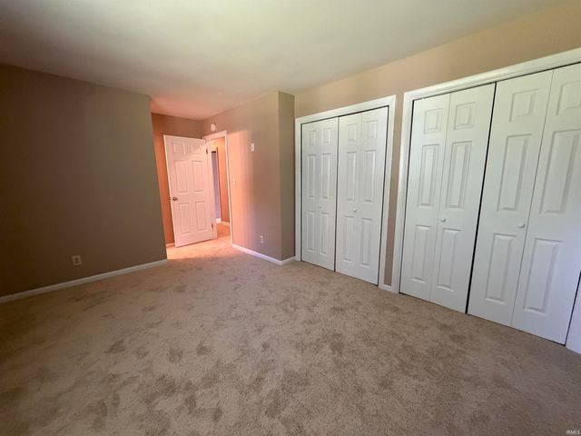 2155 W Westholme Drive, Marion, IN 46952