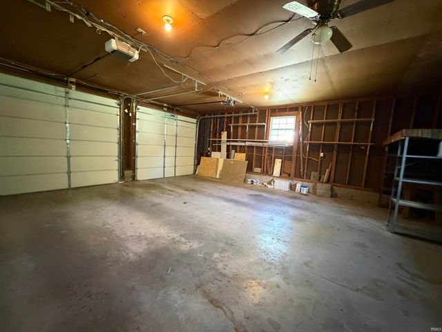 2155 W Westholme Drive, Marion, IN 46952