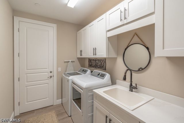 16375 Viansa WAY 102, Naples, FL 34110