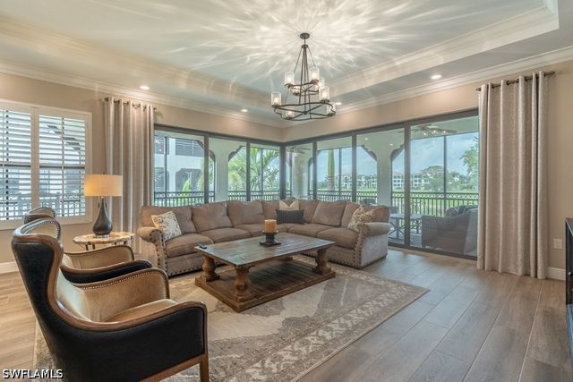 16375 Viansa WAY 102, Naples, FL 34110