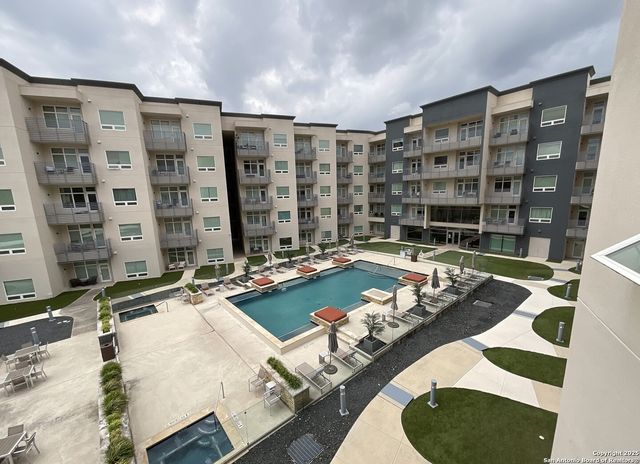 17902 La Cantera Pkwy Unit 303, San Antonio, TX 78257