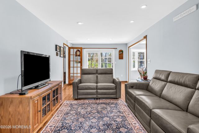 11 Benet Drive, Morganville, NJ 07751