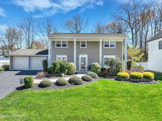 11 Benet Drive, Morganville, NJ 07751