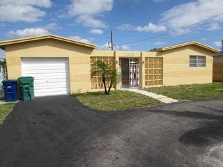 7905 Fairway Boulevard, Miramar, FL 33023