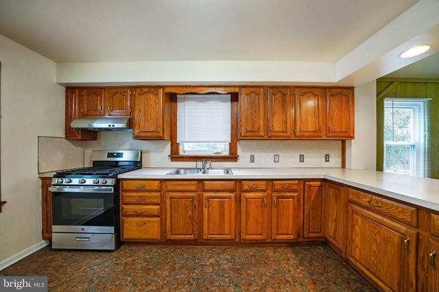 624 ARMSTRONG AVE, Wilmington, DE 19805